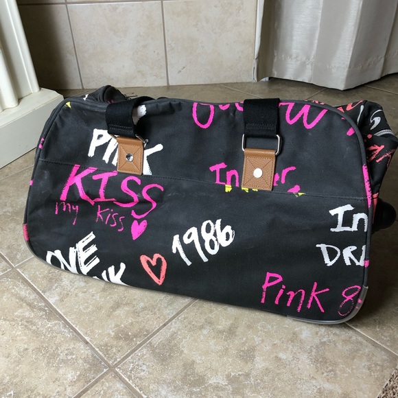 Pink Victoria’s Secret suitcase - Picture 3 of 7